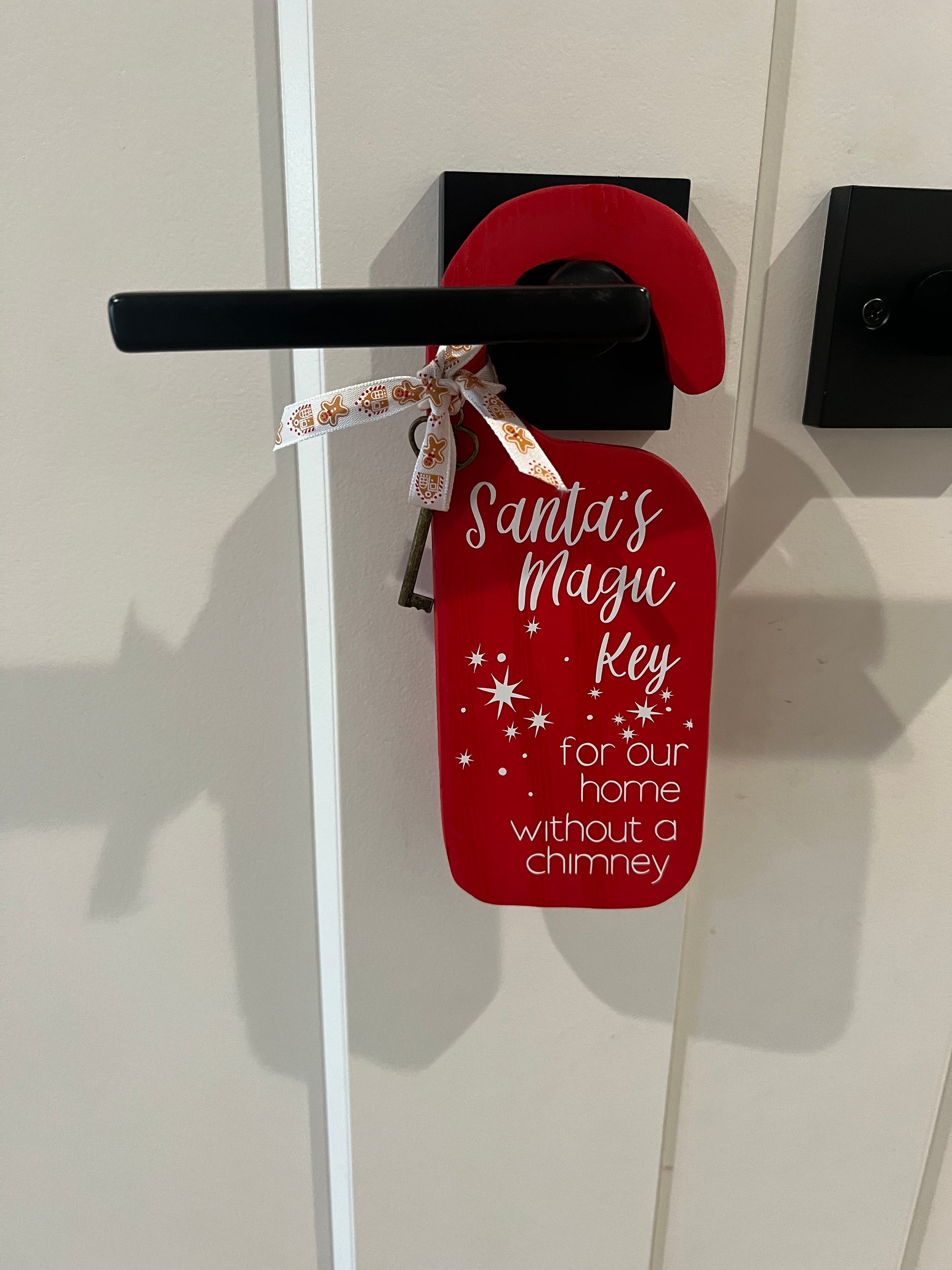 Santa's Magic Key Door Hanger – Lakes Area Custom